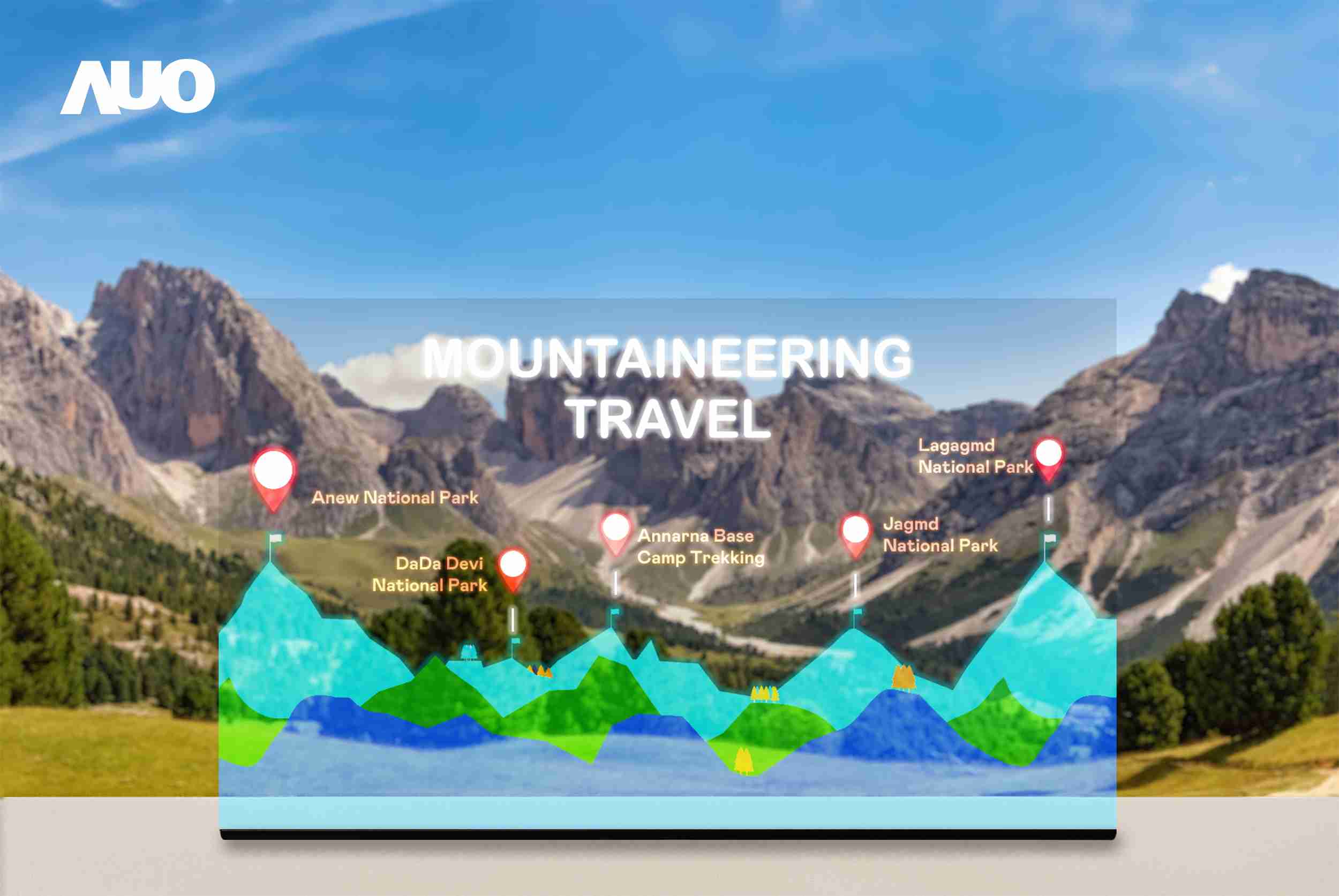 蓝狮在线展示全球单片尺寸最大(*)42吋透明Micro LED显示器拼接而成的〝64吋透明Micro LED显示器〞，，，，具备高透明度、、、、1,000 nits高亮度、、、广色域、、、采用三边无边框的无缝拼接等多重特色，，，，呈现超高清、、细腻画质而不遮挡后方视觉，，，，满足层峰需求，，可广泛运用于零售、、、艺术展览或商业空间等场域